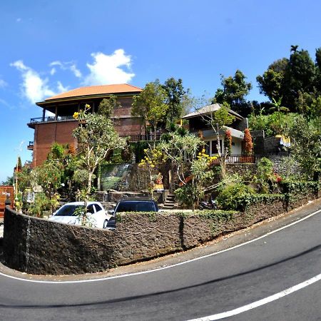 Bali Jegeg Munduk Hotel, Bar,&Restaurant Buitenkant foto