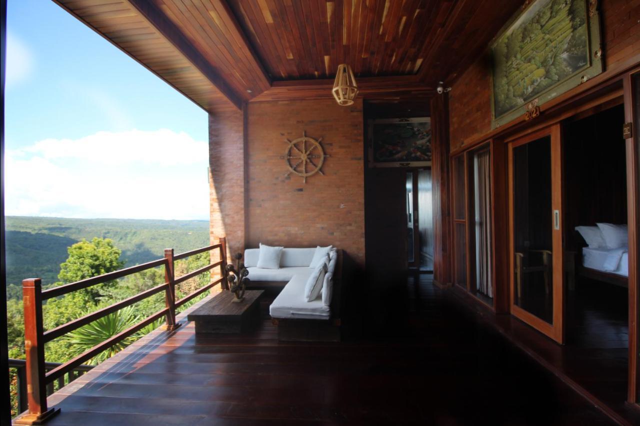 Bali Jegeg Munduk Hotel, Bar,&Restaurant Buitenkant foto